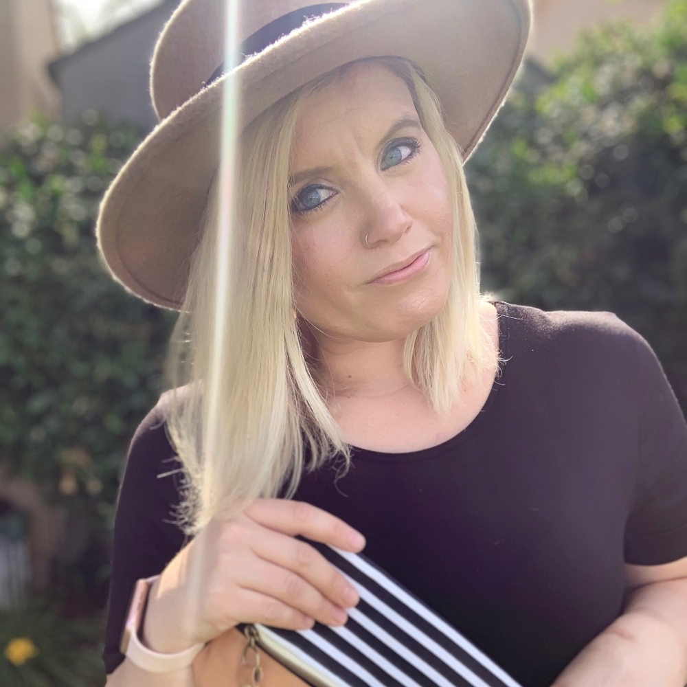 Meet your Posher, Alissa